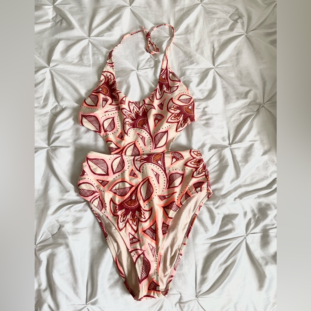 Aerie Swim One- Piece side cut out, halter tie neon/tan print Size L